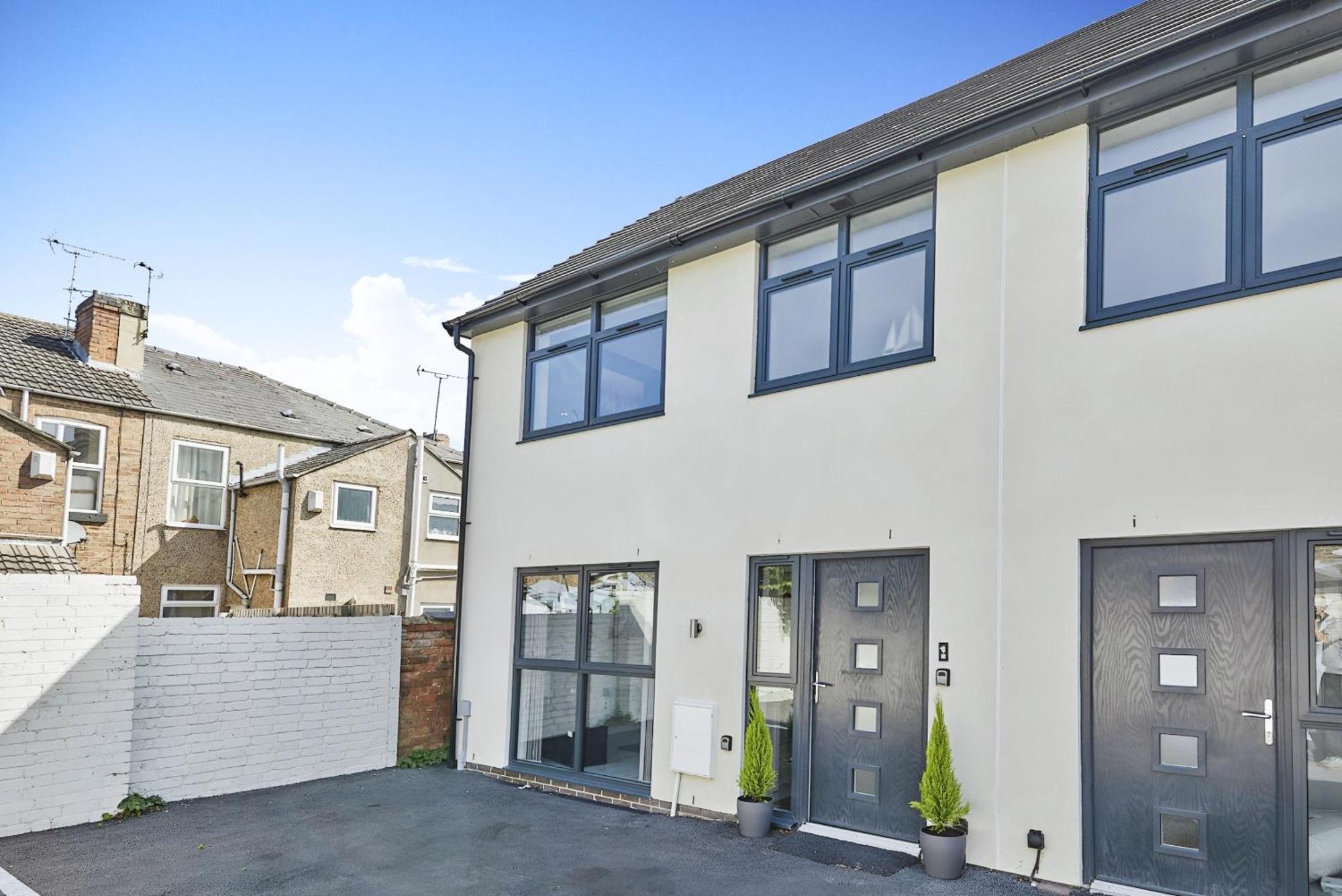 Modern Home In Derby City Centre - Free Gated Parking المظهر الخارجي الصورة